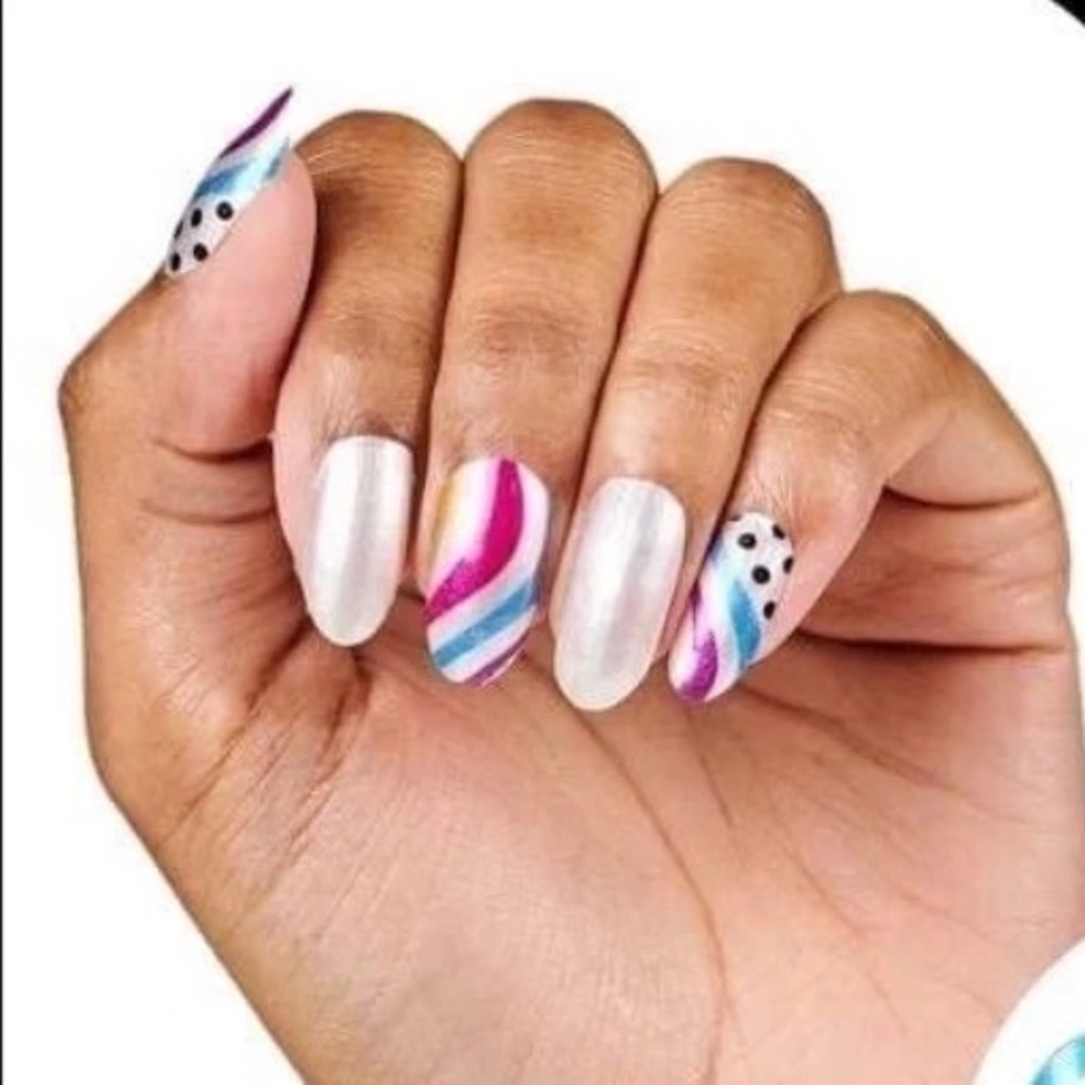 Color Street Cool Beans Nail Polish Strips FDS588 Retro‎ Waves Polka Dots NEW